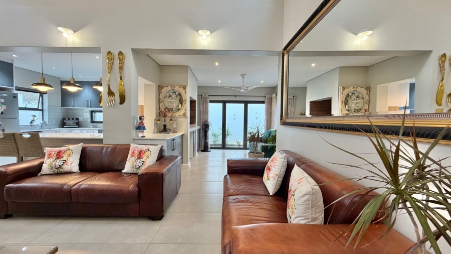 4 Bedroom Property for Sale in Croydon Gardens Estate Western Cape